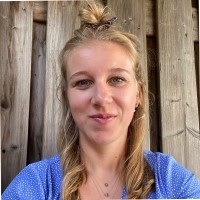 Iris Van Der Sanden