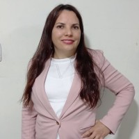 Ana Claudia Pereira Leal