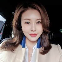 Charlotte Zeng