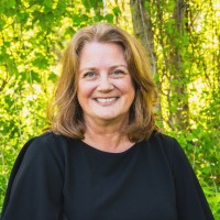 Kim Armstrong Jackson