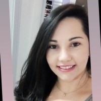 Kenia Caires