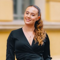 Ida J Gundersen