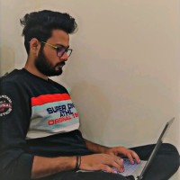 Faiz ahmed Khan