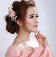 Việt Trinh Lê