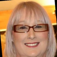 Tracey Davis