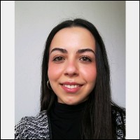 Ana Cláudia Arvana