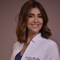 Lara de Melo y Longo
