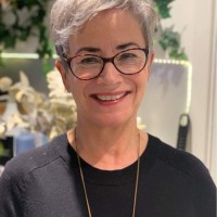 Helen Knoph Larsen