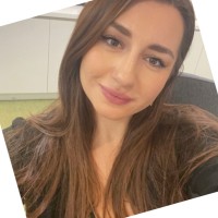 Nicoleta Escov