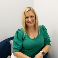 Danielle Holzapfel