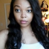 Simone B.