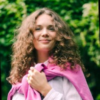 Nora Looze