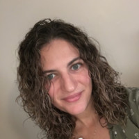 Lindsay Lariviere