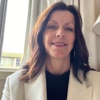 Lynn Oneill
