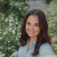 Elizabeth Lee