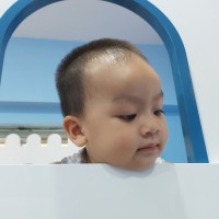 Hanh Nguyen Tom