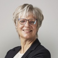 Jane Hamann Juel, Mba