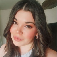 Lauren Hoskins