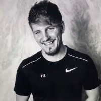 Oli Bell