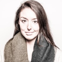 Laura L. R. Sinhur, Ma