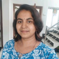 Dr Ananthi J