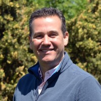 Raul Lara Resende de  Carneiro