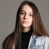 Paola Kasper Schuster