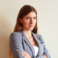 Karolina Król-Skowyrska, Ll.M.