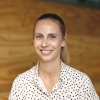 Elena Lange