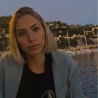Emma Pezou