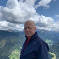 Arndt Becker