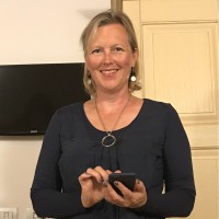 Nikki Ruffles BSc Hons, BA Hons DipM MCIM