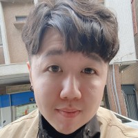 邱嘉浤