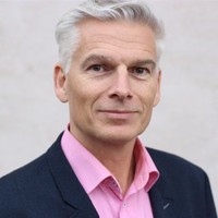 Mads W. Fischer