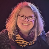 Suzanne Helms