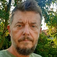 Hansen Tomas