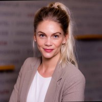 Julia Flade