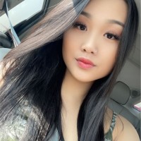 Uyen Le