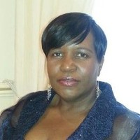 Joyce James