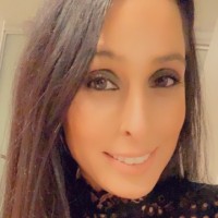 Mona Nazarian, Mba