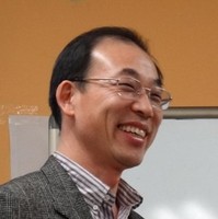 권영민
