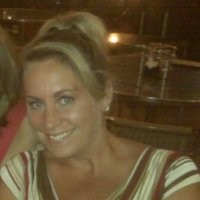 Lesley Cort