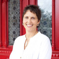 Lisa Lowe
