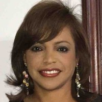 Yvonne Vasquez G