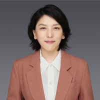 Claudia Ma