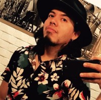 Martin Larios
