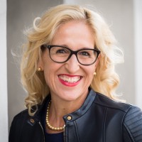 Dr. Juliane Thimet