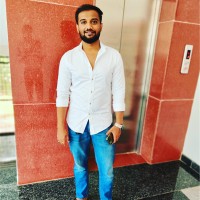 Naveen M