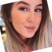 Ana Luiza M.