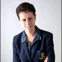 Dr Katrin Alden